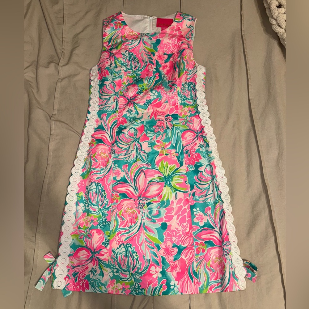 Lilly Pulitzer Mila Stretch Shift Dress in pink 🩷 size 4
